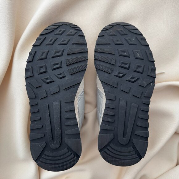 Common Projects Track Classic Sneaker, size 36 (fits like 6.5) - Picture 7 of 9